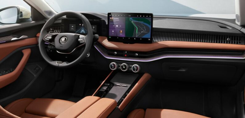 New 2024 Skoda Superb: high tech interior revealed