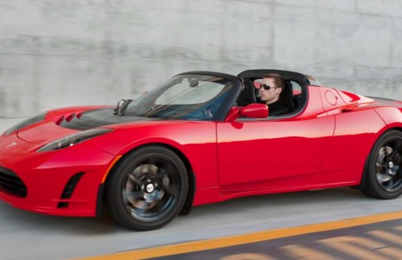 Original Tesla Roadster’s Design And Engineering Is Now ‘Fully Open Source’: Musk