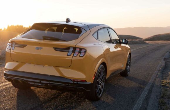 China Pushes Back On Biden's New EV Tax Credit Rules